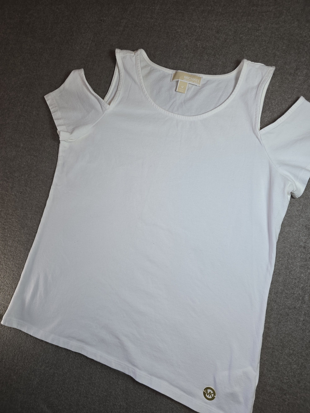 Michael Kors Soft Bright White Cold-Shoulder Tank with Gold MK Emblem Med